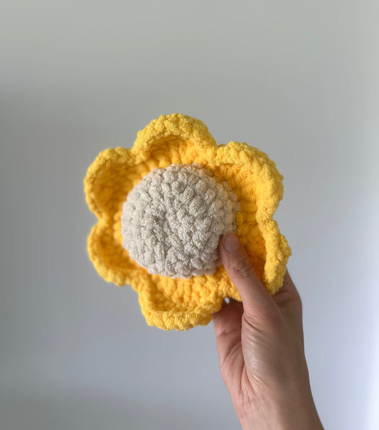 Flower Rattle