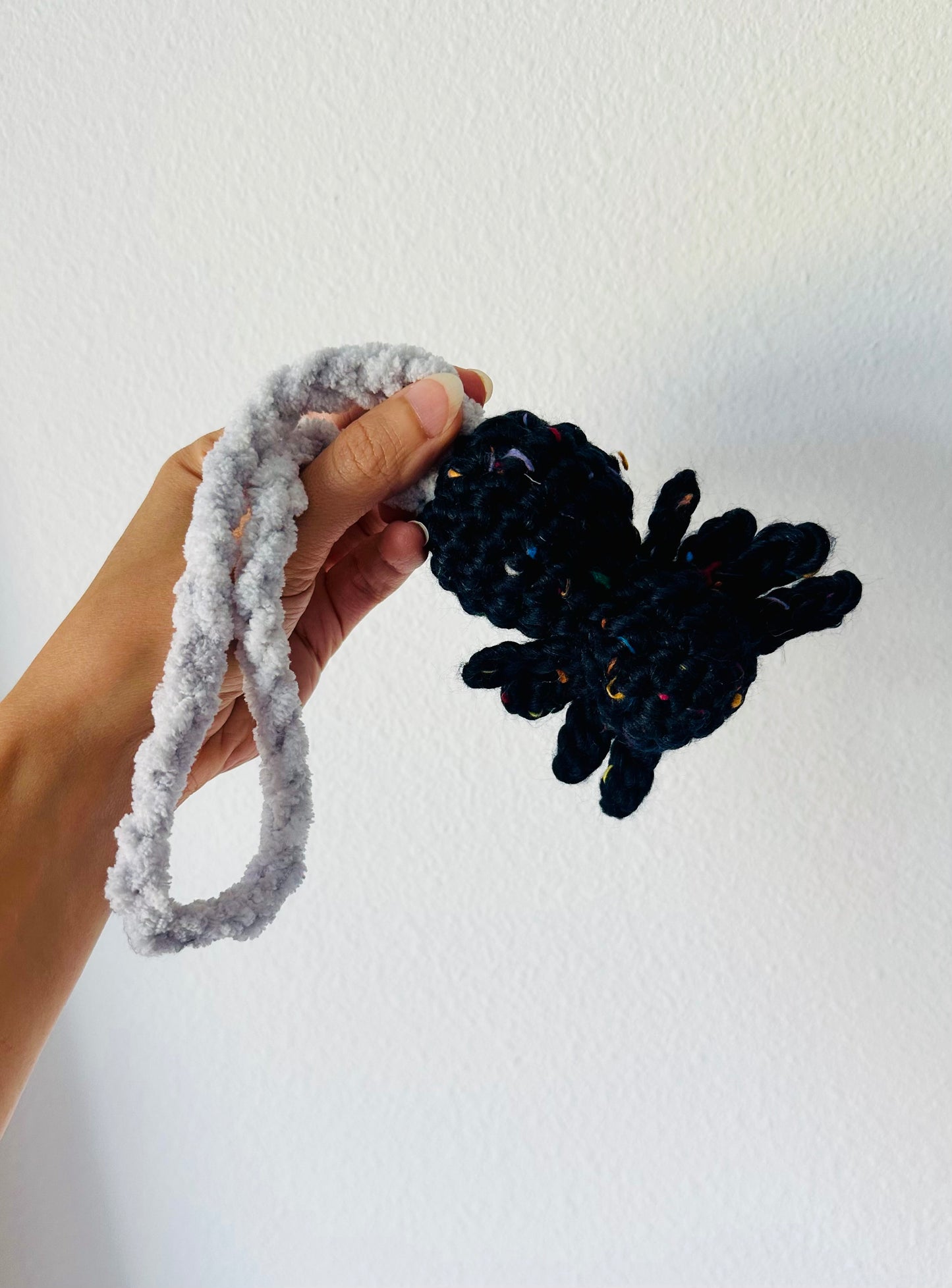 Halloween Hanging Friends