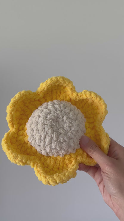 Flower Rattle